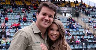 Bindi irwin with australia zoo's red panda, ravi (i.redd.it). F3cd4oct3ljxhm