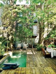 Le Jardin Secret De Mario Lafrenais De Moine Urbain Decormag Jardins Secrets Amenagement Exterieur Jardins