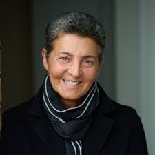 Leila Gilbert's Instagram, Twitter & Facebook