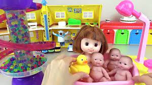 If your kids need their fix of the beloved red bowed kitty first sketched by yuko shimizu in 1974, three easter eggs worth of hello cuteness ought to do the trick. Baby Doll Orbeez Bath Play And Surprise Eggs Toys Dailymotion Video