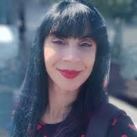 Melissa Izzo's Instagram, Twitter & Facebook