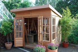 Lugarde entwirft und produziert seit über 40 jahren gartenhäuser in bester qualität. Holz Gartenhaus Pentwick 10x6 Alton Greenhouses Glas Modern Fur Privatgebrauch