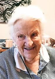 Bernice Morse's Instagram, Twitter & Facebook