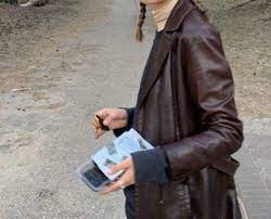 90 S Oversized Brown Leather Jacket And Turtleneck Combo Brown Leather Jacket Turtleneck Combo Leather Jacket