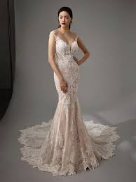 Was ist ein langes brautkleid? Hochzeitskleider Bilder Galerie Und Brautkleider Trends Brautkleid Designer Kleid Hochzeit Modernes Hochzeitskleid