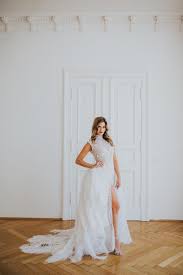 76 likes · 7 talking about this. Cooles Brautkleid Fur Die Urbane Braut Hochzeitskleid Spitze Kleid Hochzeit Braut