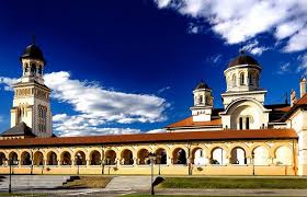 Alba iulia | municipiul alba iulia este situat la o altitudine de 270 m, la o distanță de 340 km de bucurești, 100 km de cluj, 70 km de sibiu și la obiective in zona. Obiective Turistice Ghid Turistic Alba Iulia