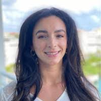 Jennifer Hyre's Instagram, Twitter & Facebook