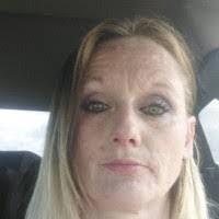 Jessica Halvorson's Instagram, Twitter & Facebook