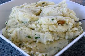 I will have a steak with mashed potatoes.voy a ordenar un filete con puré de papas. Lidia Celebrates America Mashed Potatoes Greenbeans