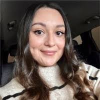 Jazmine Pina's Instagram, Twitter & Facebook