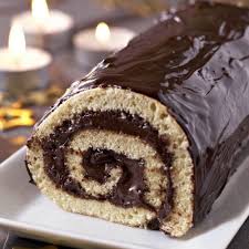 Je Vous Propose Ici Une Buche Incroyable Non Seulement Elle Est Tres Moelleuse Mais En Plus Elle Ne Contient Pas Du Tout De Beurre Allez Mousse Au Chocolat