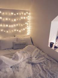 Room tumblr room decor ideas for best 25 rooms on pinterest with regard to sunny bedroom attic bedroom designs modern bedroom decor tumblr room decor. 270 Idee Su Camere Tumblr Nel 2021 Idee Per La Stanza Da Letto Idee Per La Camera Idee Arredamento Camera Da Letto