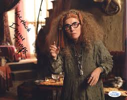 Howard's end in 1992 and the harry potter series from 2007. Emma Thompson Harry Potter Signed Autograph 8x10 Photo Acoa 5 Outlaw Hobbies Authentic Autographs