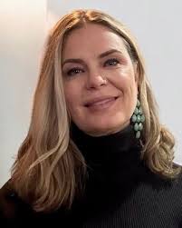 Stephanie Puerta's Instagram, Twitter & Facebook