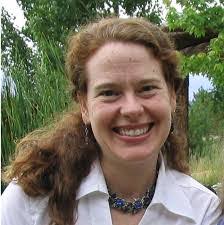 Jennifer Phelps's Instagram, Twitter & Facebook