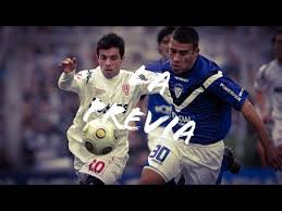 El duelo directo será clave para alejarse de las últimas ubicaciones, provocando un. La Previa Velez Vs Huracan Copa Liga Profesional Youtube