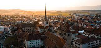 Payerne is a municipality in the swiss canton of vaud. Reisetipp 13 Payerne Waadt Vinum Reisetipps Weinreisen Schweiz