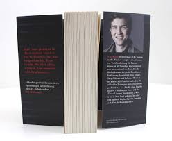 When the woman in the window arrived in january 2018, it was quickly put in conversation with the. The Woman In The Window Was Hat Sie Wirklich Gesehen Thriller Das Buch Zum Film Blockbuster Ab 14 Mai Auf Netflix Amazon De Finn A J Gohler Christoph Bucher