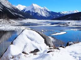 Spend your summer at canada's premier amusement park! Winter In Kanada Albertas Schnee Landschaften Rund Um Edmonton Und Jasper