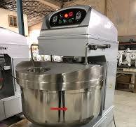 Wholesale Customized Bread Baking Machine Processor Mixer Bakery Shop Use  130L 50kg Spiral Equipment Dough Kneader with Full Stainless Steel Cover