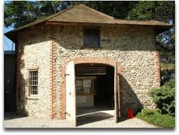 7-Sided Barn Holds Several Wonders