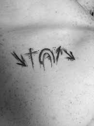 He got this tattoo to show his love to his brother who raised him after their father died when he was 13 years old. He Came He Died He Rose He Ascended He S Coming Back The Gospel Yeshua Tatuagem Tatuagens Cristas Tatuagens Minimalistas