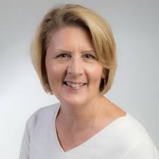 Cindy Pyle's Instagram, Twitter & Facebook