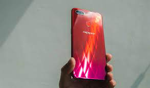 Tapi berbeda dengan oppo f9, ponsel ini malah lebih murah di tanah air. Oppo F9 Gets A Rm200 Price Cut In Malaysia Soyacincau Com