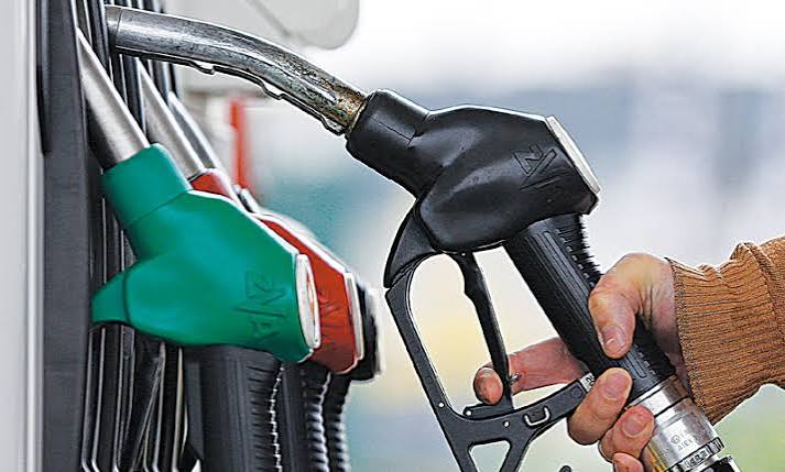 Latest Petrol and Diesel Hikes Shake Pakistan's Economy