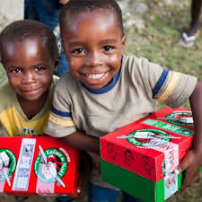 Fundraiser by Paul Thien Tran : 1,200 Christmas gifts for poor kids