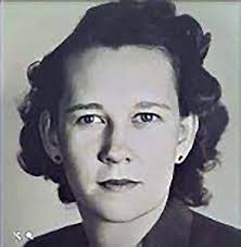 Iris Fields's Instagram, Twitter & Facebook