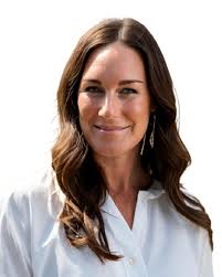 Amber Marek's Instagram, Twitter & Facebook