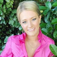 Ashley Jacobsen (@Ashleyy_Jayy)