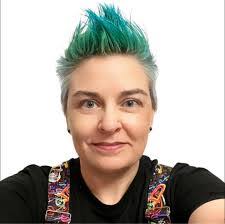 Lois Allison's Instagram, Twitter & Facebook