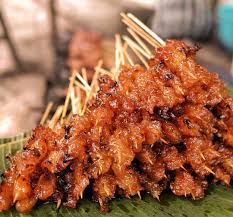 Lumurin jeroan dengan campuran ketumbar, garam, gula merah, kecap. Kota Jogja Sate Gajih Sate Kere Ada Lagi Nih Salah Facebook