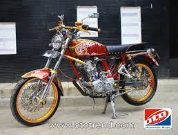 Honda gl modif pakai lampu led kotak. Honda Gl Max 1985 Karawang Klasik Boleh Fashion Wajib
