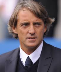 1 1 2 2 2. Mancini Ist Mit Balotelli Fertig Internationaler Fussball Kicker