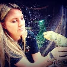 Mallory Clark's Instagram, Twitter & Facebook