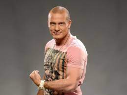 Facebook gives people the power to share and. Vyacheslav Uzelkov Biografiya Sportivnaya Karera Lichnaya Zhizn