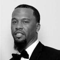 Edward Lance's Instagram, Twitter & Facebook