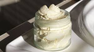 Chantilly De Beurre De Karite Pour Le Corps Diy Body Butter Recipes Body Butters Recipe Whipped Body Butter