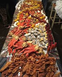 Reminds Me Of My Mom And Dad S Gatherings For Family And Friends Yum Seafood Boil Recipes Seafood Dinner Seafood Buffet