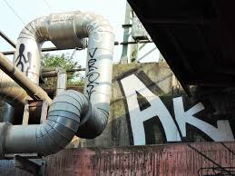 We would like to show you a description here but the site won't allow us. Germany Streetart Frankfurt Gallus Track Foundation Mainzer Bridge South Vagabundler