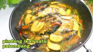 A unique blend of vegetable salad with soto, it can be soto daging (beef) or. Pindang Ikan Salai Palembang Asam Pedas Segar Youtube