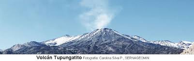 Sobrevuelo al cráter del volcán tupungatito. Revista Dedal De Oro Aqui Encontraras Literatura Leyendas Personalidades Tradicion Oral Turismo Informacion Del Cajon Del Maipo En Chile