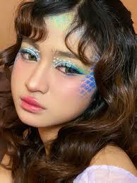 𝓗𝓪𝓹𝓹𝔂 𝓝𝓮𝔀 𝓨𝓮𝓪𝓻 ! Ending this year with soft teal mermaid  shades🧜🏻‍♀️🧜🏻‍♂️ and a heart full of gratitude 🩵✨ This year, I've  learned to embrace every small beginning, every challenge, and every