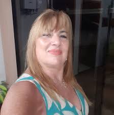 O cachorrinho cuida do bebê toda vez que ele tira uma soneca e, assim que o  ouve chorar, corre para ajudar ❤️