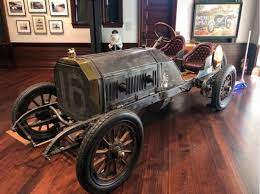 Vanderbilt Cup Races Blog Old 16 Locomobile On Display At The Audrain Automobile Museum In Newport Rhode Island Car Museum Automobile Vintage Race Car