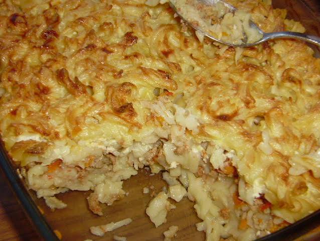 Zapečene makarone sa mlevenim mesom | Recepti
